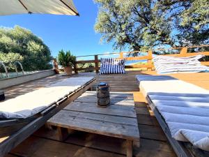 Maison de maître en pierre de 1831 avec vue sur la mer à Porticcio