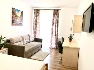 OSapart at Shevchenka 21 Street