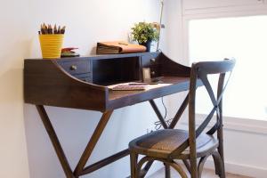 Bright Industrial Loft Barcelona Center