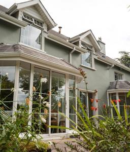 The Grove Lodge Guesthouse