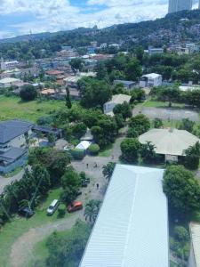 Mountain view Free wifi Netflix Swimming pool Gym