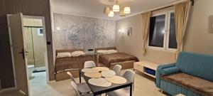 "Route 62" Airport Modlin