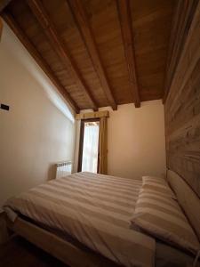 Mansarda panoramica a Temù- comprensorio ponte di legno-tonale