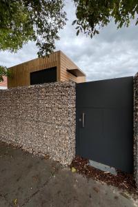 Stylish tiny house in an urban oasis