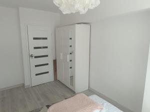 2-room apartment, central & quiet