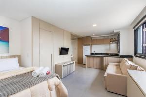 Estudio com cama + sofá-cama - NLF2005