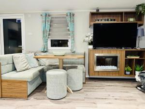 Vinchella-3 bedroom caravan