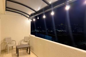 Comodo Apartamento con Terraza Privada