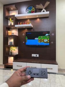 Shivalay - By Safarnama Stays - Near Kashi Vishwanath