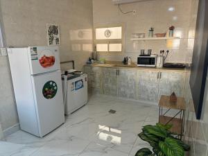 شقة بأجواء مريحة ثلاث غرف نوم