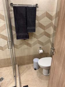 Kalliston Studio SKG