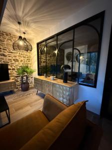 ECRIN DE CHARME 4 étoiles Jacuzzi privé 2 pers