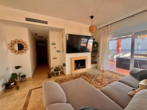 Ático con vistas al mar y terraza