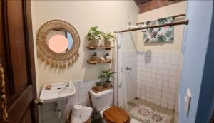 Her Waves & Wi-Fi Boutique Hotel