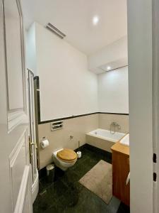 Danube view Apartment in Center-Prime Location