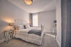 Roselyn By The Sea - Pet Friendly Accommodation