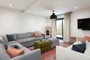 Brockview House - Eco 4 bed