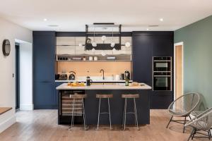 Brockview House - Eco 4 bed