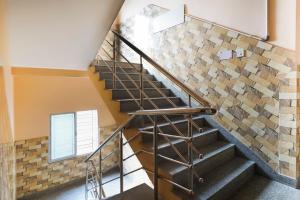 SPOT ON by OYO Silver Green