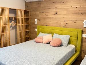 AlfieriA - Netflix-Parking-Supermarket-Centro