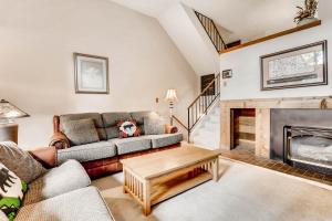 Winterpoint 42 by Ski Country Resorts