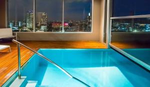 Edificio de Lujo en el Corazón de Palermo Soho: 2 Piscinas, Sauna, Gimnasio y Centro de Negocios