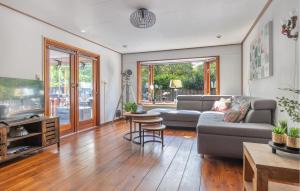 Gorgeous Home In Erm