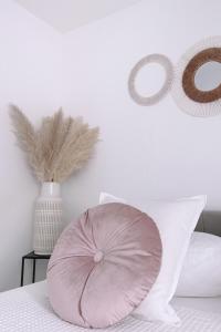 nestup - Zentrales Apartment mit Boxspringbetten, Smart-TV und ausgestatteter Küche