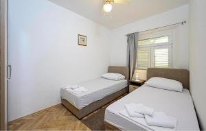 Stunning Apartment In Janjina With House Sea View