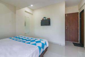 Hotel O Home Exotic Studio Kalamboli
