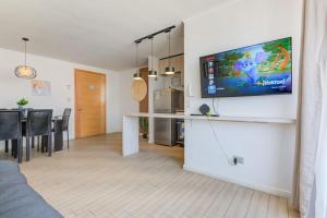 Depto a pasos de clínica bupa