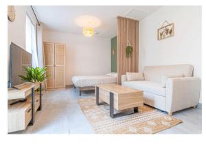 Le Refuge marin Studio lumineux, terrasse privée, plage à 2 min