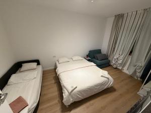 NEW 65 by GREEN Apartments