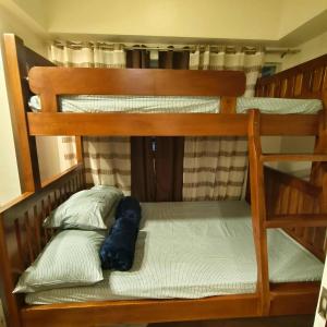 Affordable 1BR Condo near Town with WIFI 1