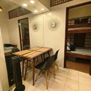 Affordable 1BR Condo near Town with WIFI 1