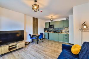 Pileckiego 59 oddzielna sypialnia By PerfectApart 146