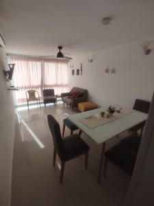 Apartamento vista al MAR RODADERO SUR