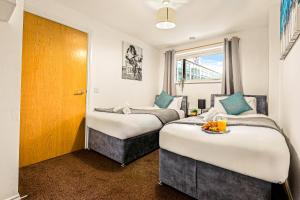 Stylish Leeds City Centre 2BR - Free Parking - 2 Mins to First Direct Arena