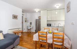 Awesome Apartment In Malinska With House Sea View 