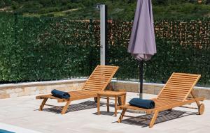 Gorgeous Home In Danilo With Wifi