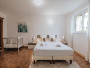 Holiday home just 350 m from the long sandy beach