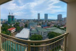 La Suitez 1421 l Sky Studio l 360 City l Sea View