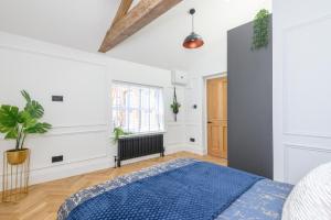 Paradise Boutique Deluxe - Leeds City Center - Steps to Ivy Asia