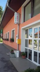 Bed and Breakfast Kreft - 柳托梅尔