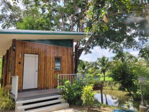 Coco farm stay Suanphueng
