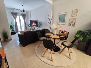 Joanna Dalatsis Luxury House