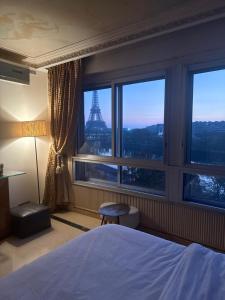 Les Amoureux de Paris