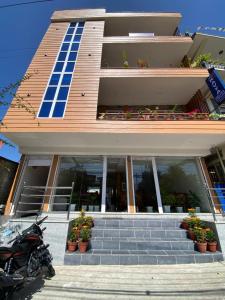 Kavya Hotel and Restaurant