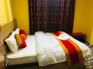 Hotel Devi Durga & Restaurant