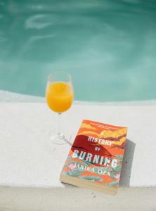 Mbibo House in the Shela Dunes